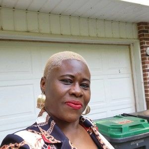 Meet your Posher, Judith